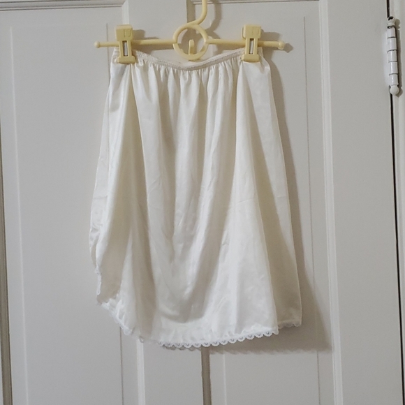 jcpenney Intimates & Sleepwear Vintage Small Half Slip Poshmark